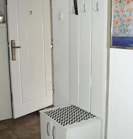 Apartment Free Garage,public Parking *